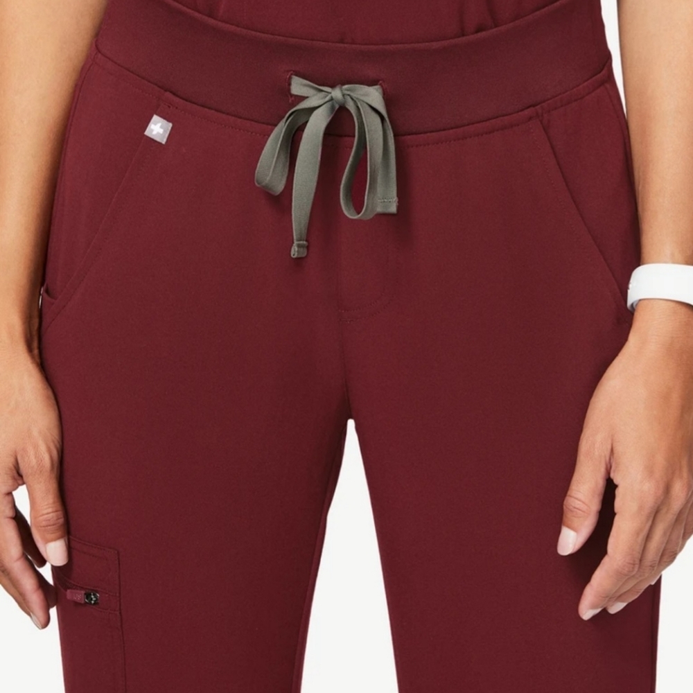 Scrub pants